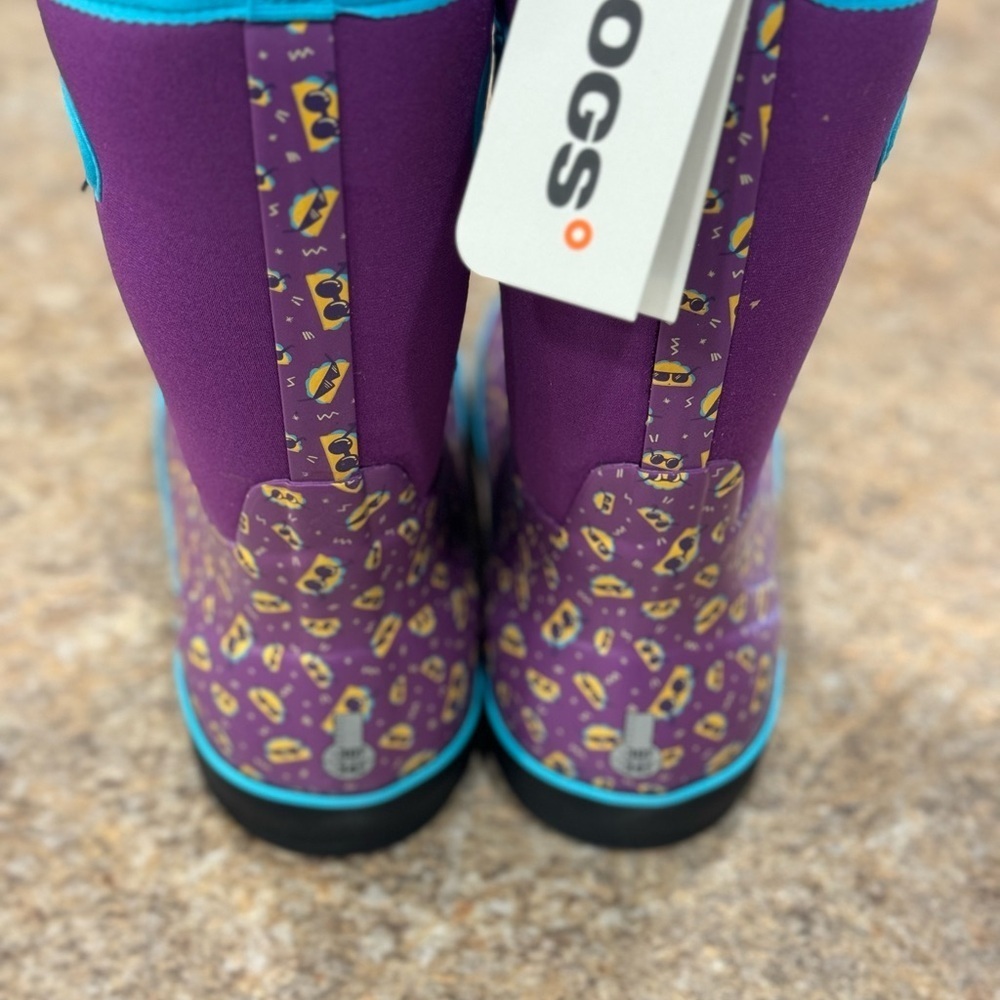 New Bog Boots - Picture 6 of 7